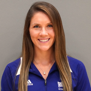 Head Coach Stephanie Geislinger